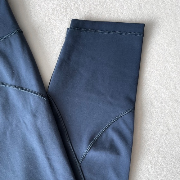 Lululemon In Movement Tight - Picture 8 of 14